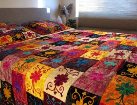 Oosterse bedsprei | multi-colour | Oosterse slaapkamer | Kleurrijke bed kleden | Spreien | Oosterse lampen | Oosters interieur | Gratis verzenden | Scherpe prijzen